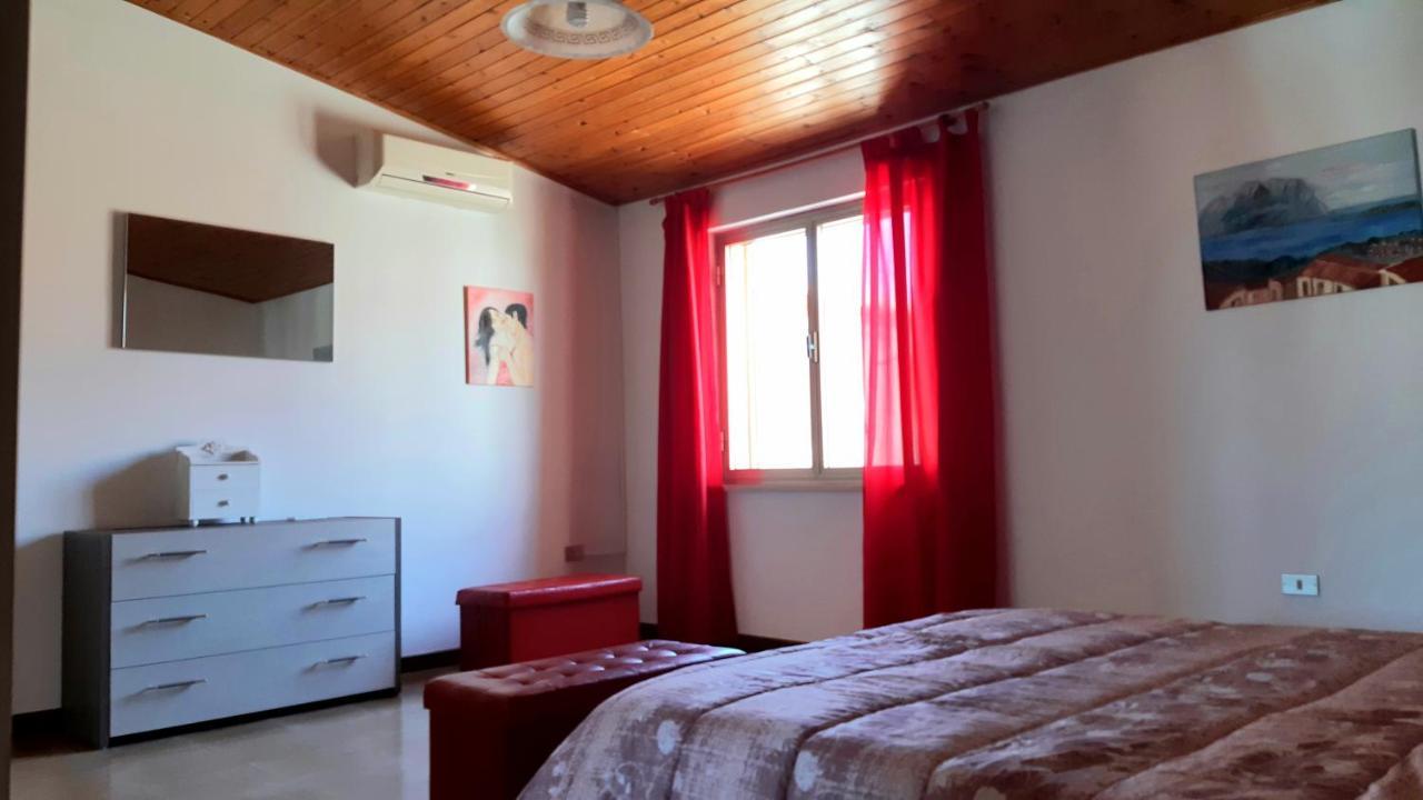 Mare&Monti Villa Telti Eksteriør bilde